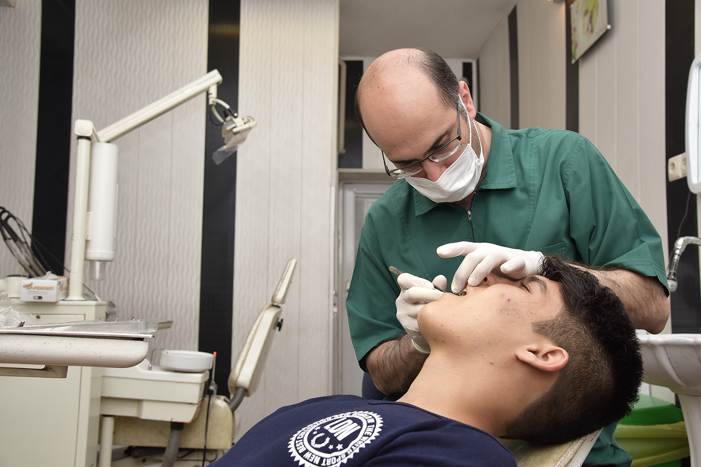 کلینیک تخصصی دندانپزشکی جهاددانشگاهی مشهد