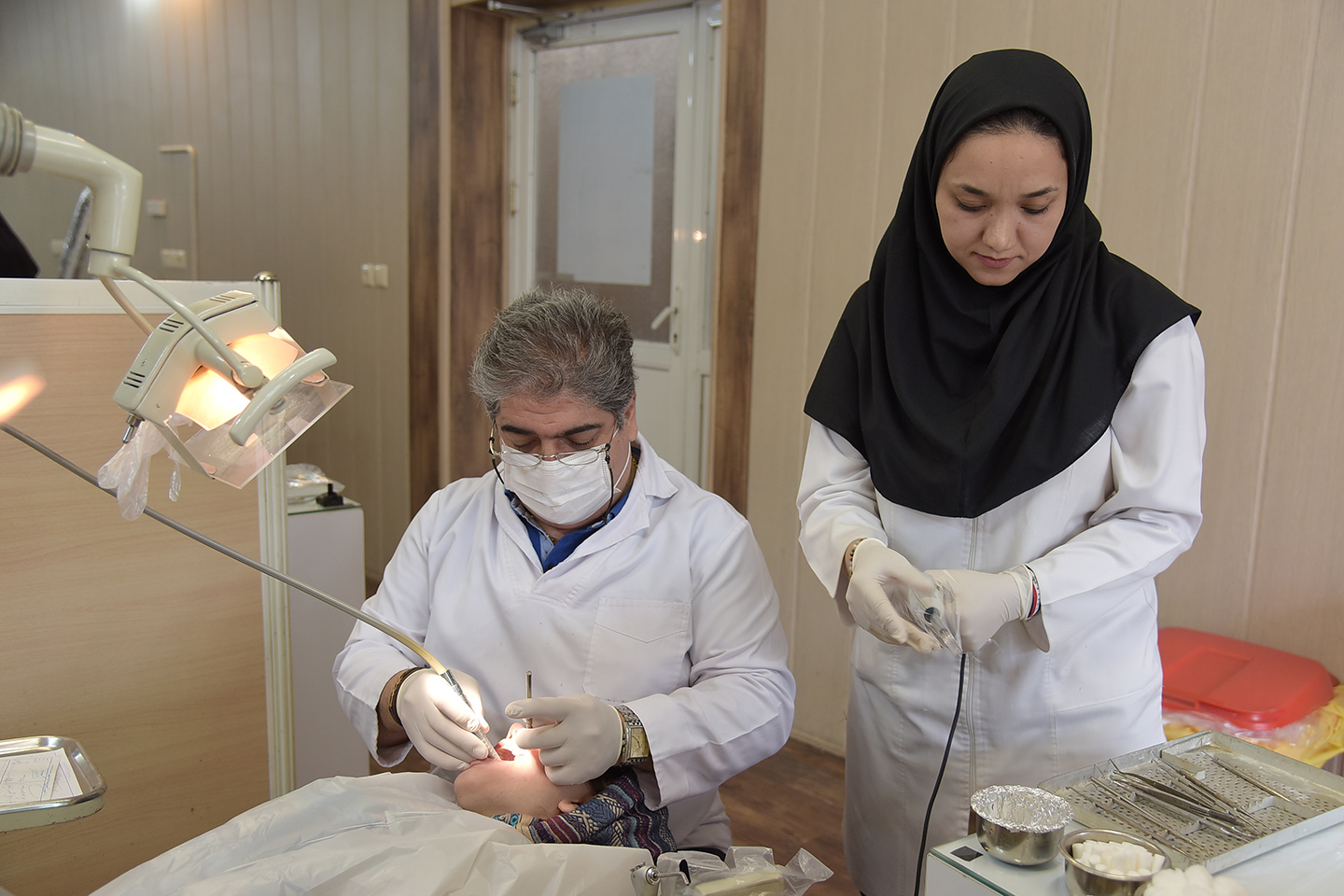 کلنیک تخصصی دندانپزشکی جهاددانشگاهی مشهد